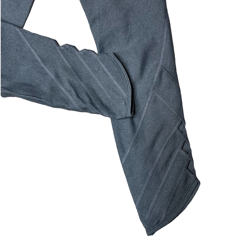 2/$30 Under Armour Gray HeatGear High-Rise Cutout Compression Crop Legging Sz M - Picture 5 of 10